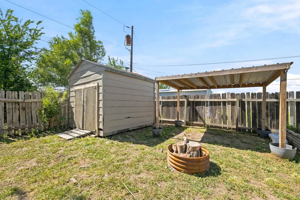 419 N Sedgwick Avenue Burrton KS 67020