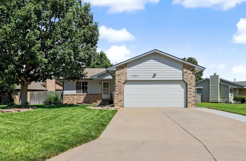 10931 W Dora Wichita KS 67209