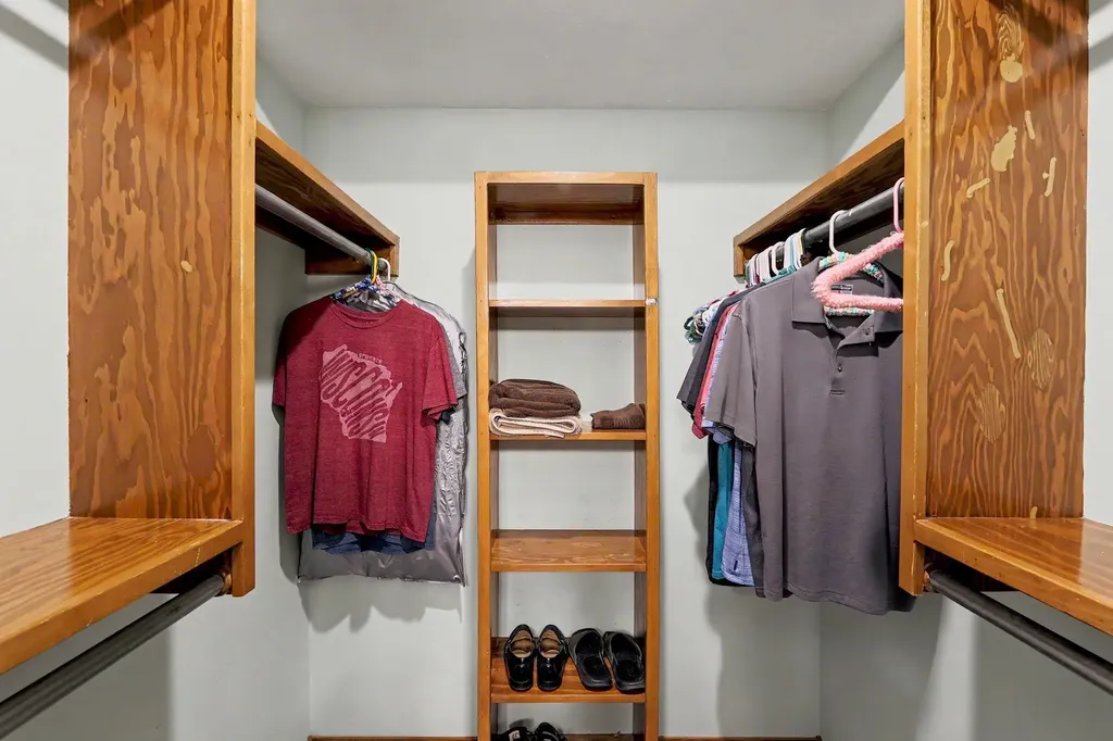 10931 W Dora Wichita KS 67209
