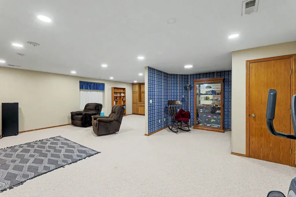 10931 W Dora Wichita KS 67209