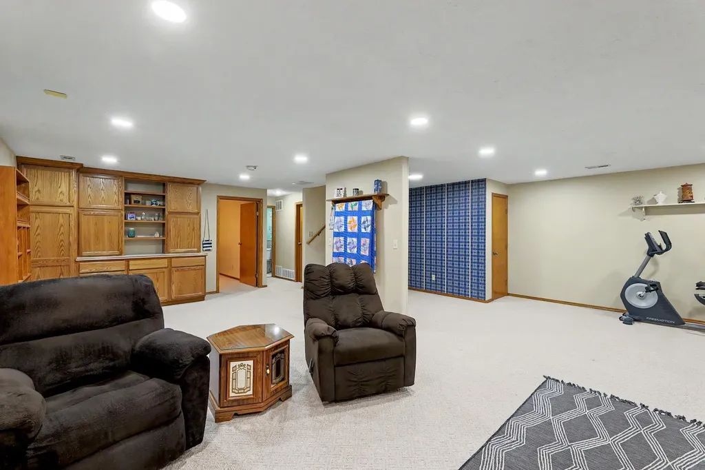 10931 W Dora Wichita KS 67209