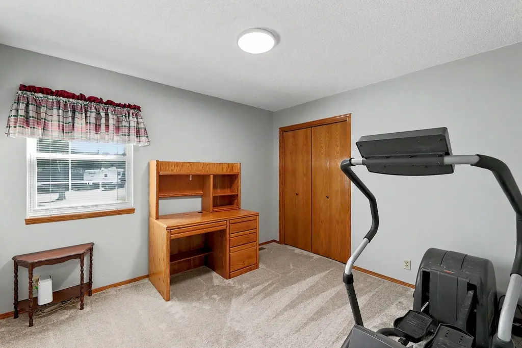 10931 W Dora Wichita KS 67209