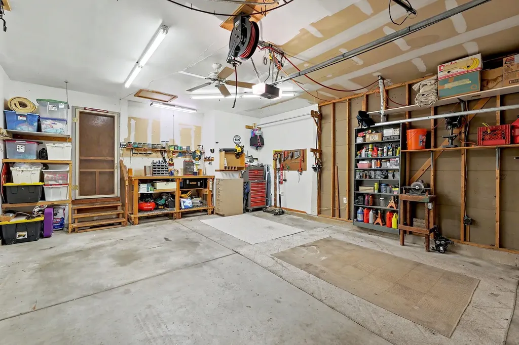 10931 W Dora Wichita KS 67209