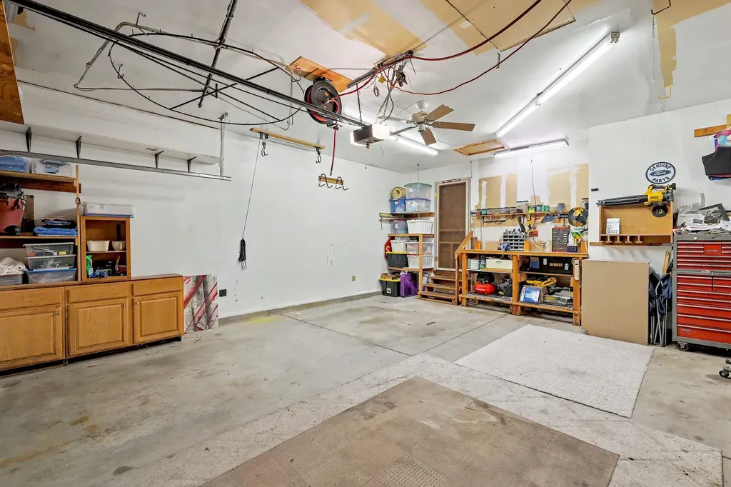 10931 W Dora Wichita KS 67209