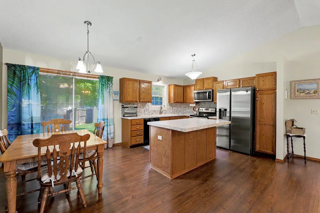 10931 W Dora Wichita KS 67209