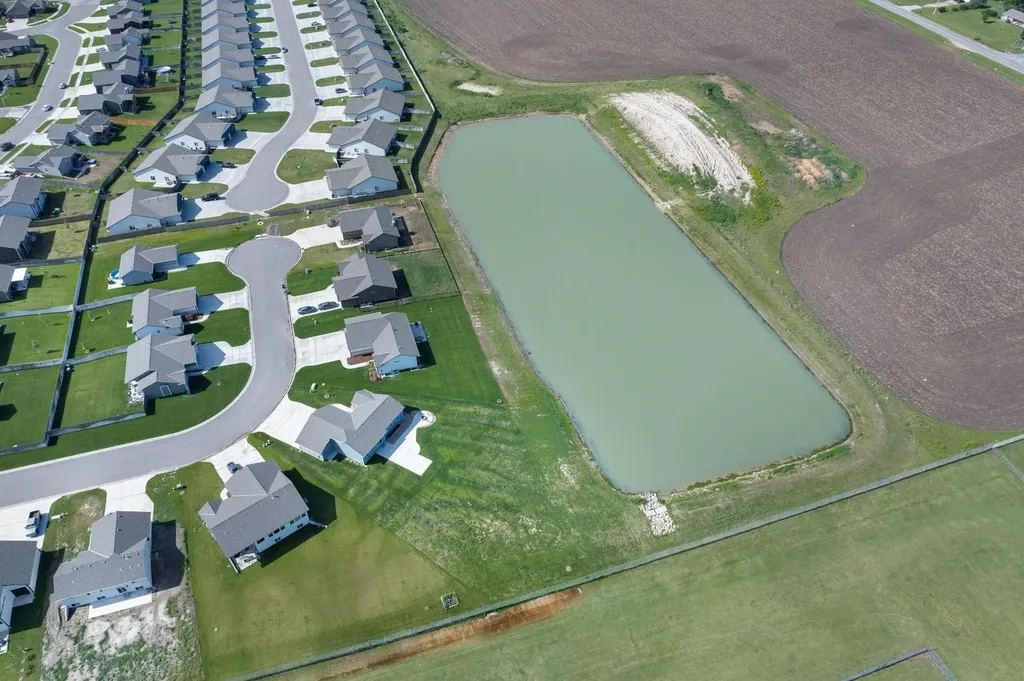 768 E Sunset Circle Goddard KS 67052