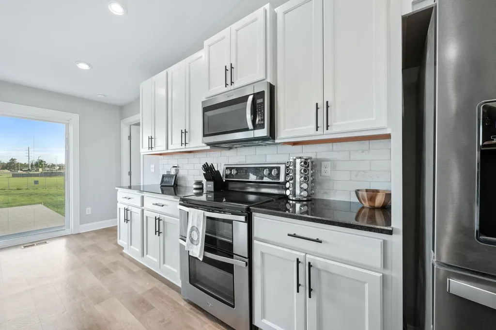 768 E Sunset Circle Goddard KS 67052