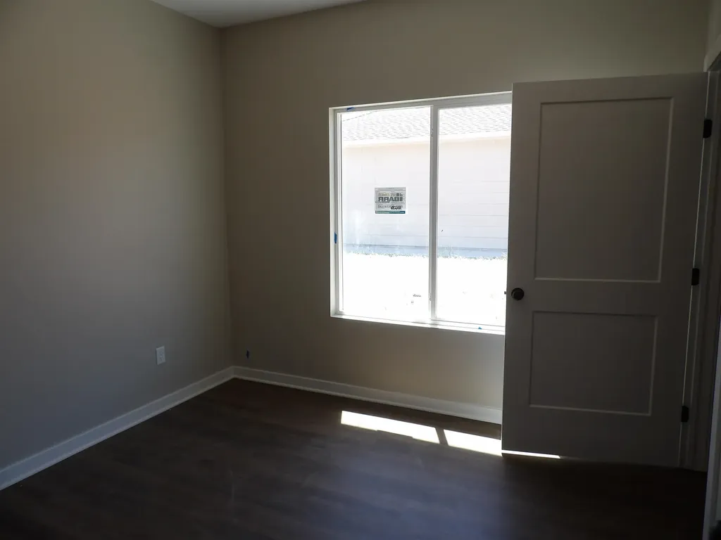 921 S Fox Ridge Street Newton KS 67114