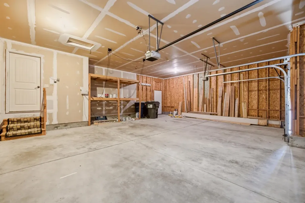 2503 N Springdale Circle Wichita KS 67228