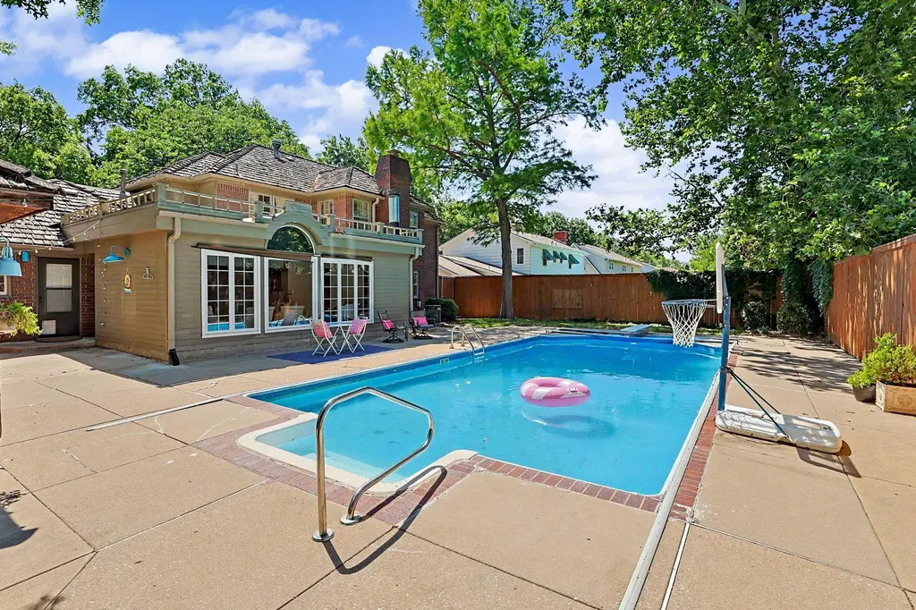 271 N Rutland Road Wichita KS 67206