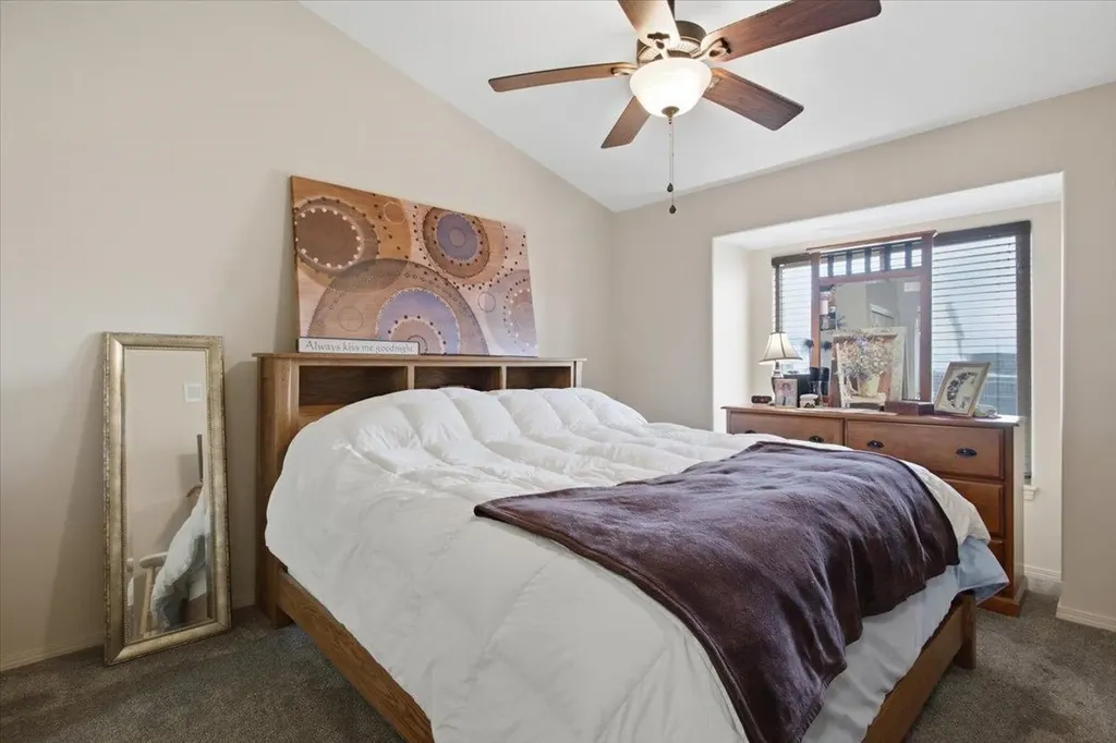 5374 N Rock Spring Street Bel Aire KS 67226-3200