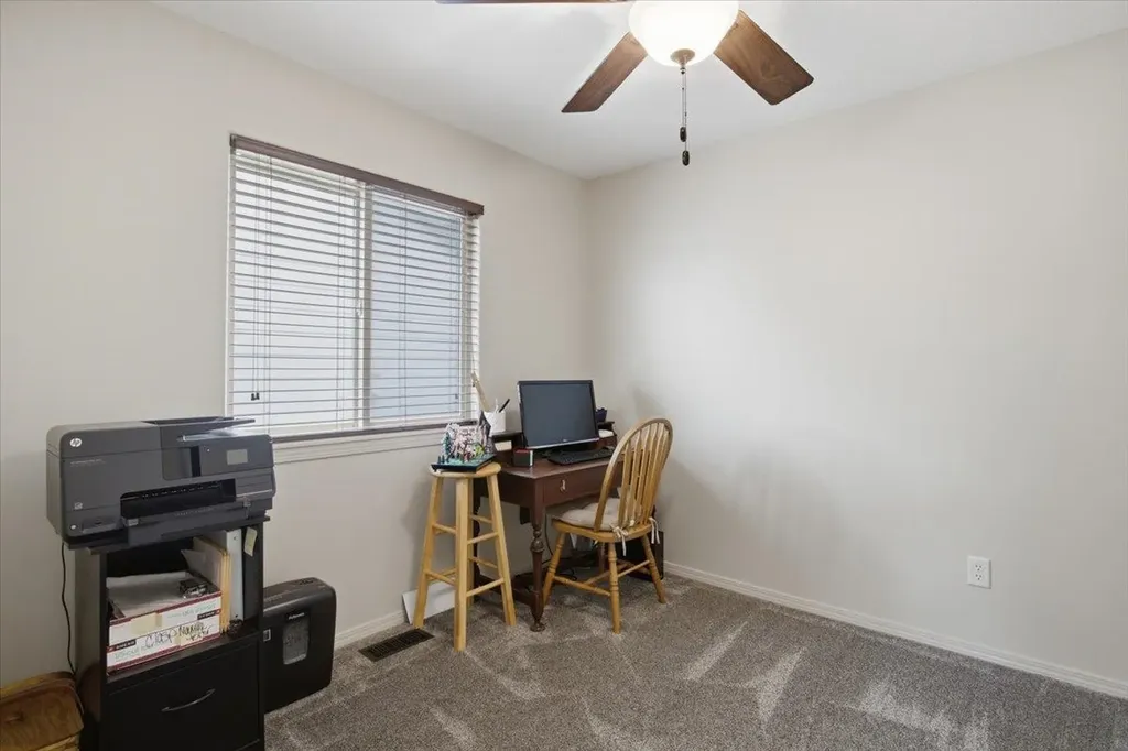 5374 N Rock Spring Street Bel Aire KS 67226-3200
