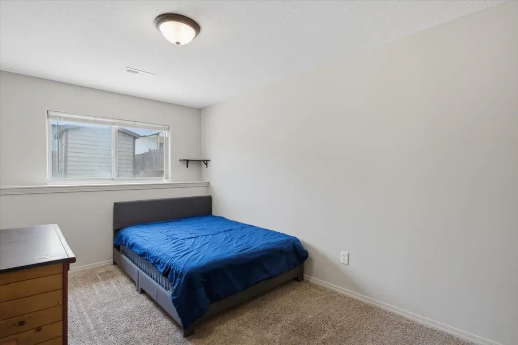 5374 N Rock Spring Street Bel Aire KS 67226-3200