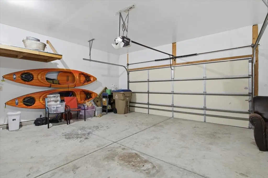 5374 N Rock Spring Street Bel Aire KS 67226-3200