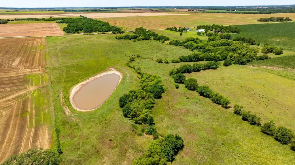 7550 S 327th Street W Cheney KS 67025