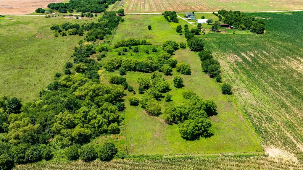 7550 S 327th Street W Cheney KS 67025