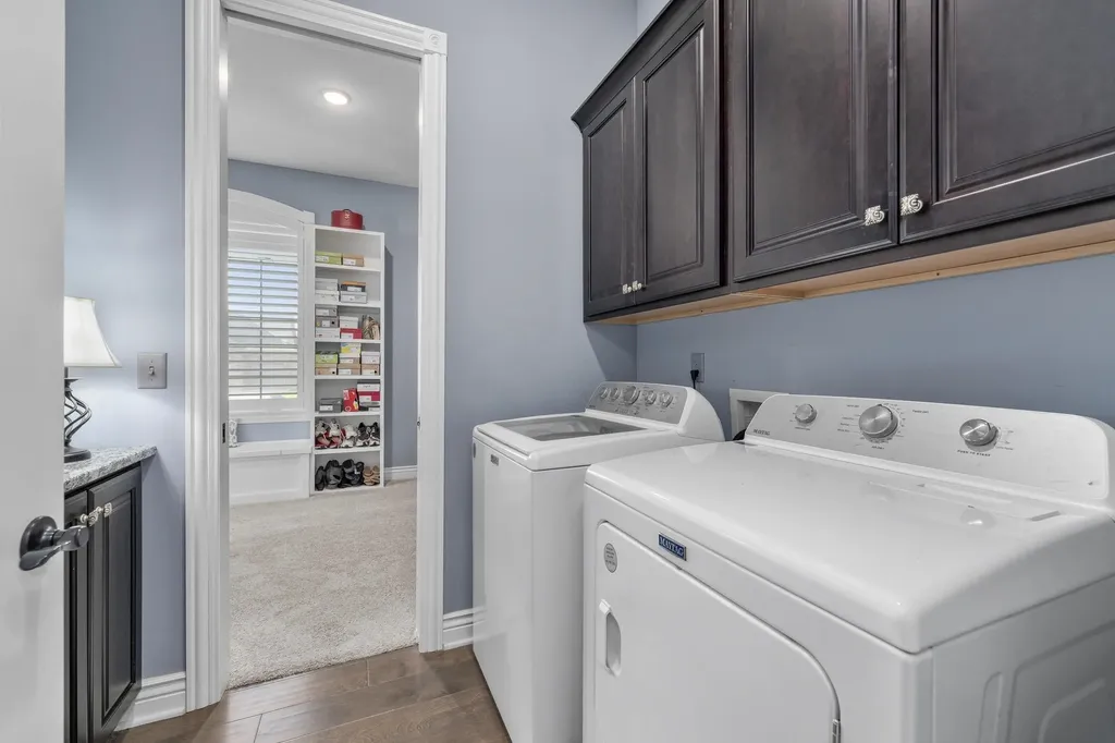 1521 N Obsidian Court Wichita KS 67235