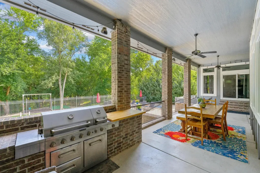 1521 N Obsidian Court Wichita KS 67235