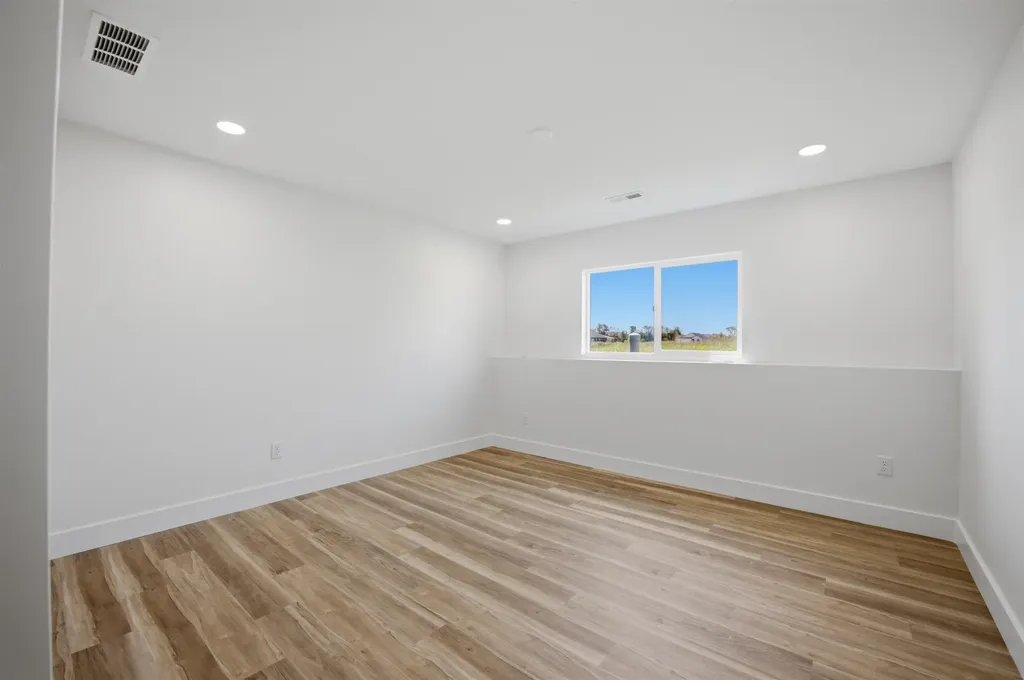 2739 E Ironstone Street Park City KS 67219