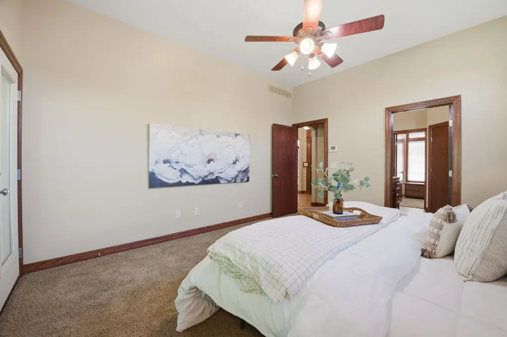 3315 N Den Hollow Circle Wichita KS 67205