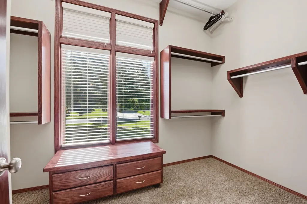3315 N Den Hollow Circle Wichita KS 67205