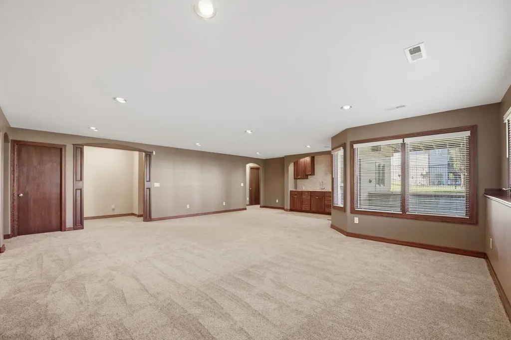 3315 N Den Hollow Circle Wichita KS 67205