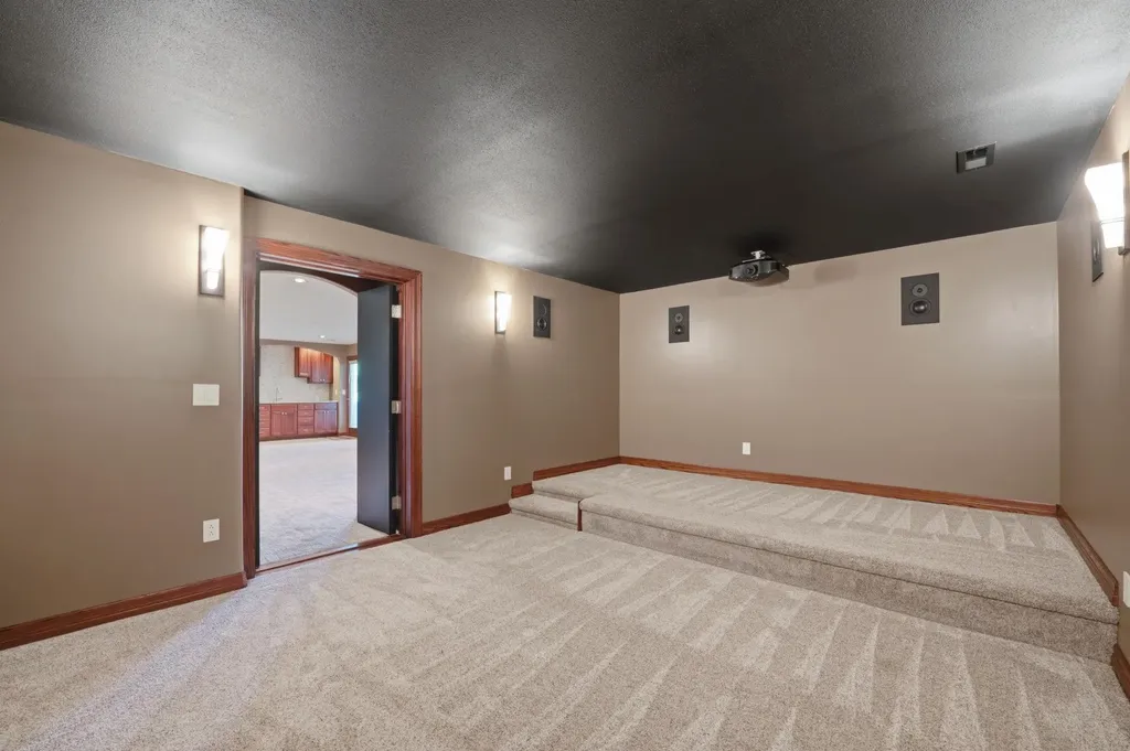 3315 N Den Hollow Circle Wichita KS 67205