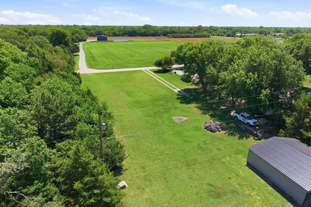 000 N Forestview Wichita KS 67223