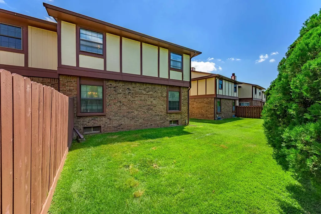 8917 W Harvest Wichita KS 67212