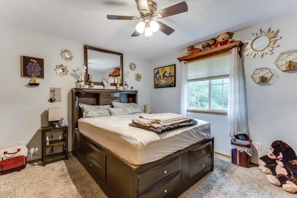 2558 E Fairchild Park City KS 67219