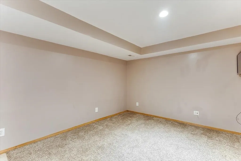 2558 E Fairchild Park City KS 67219