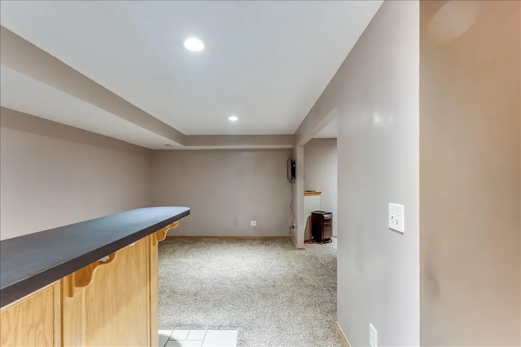 2558 E Fairchild Park City KS 67219
