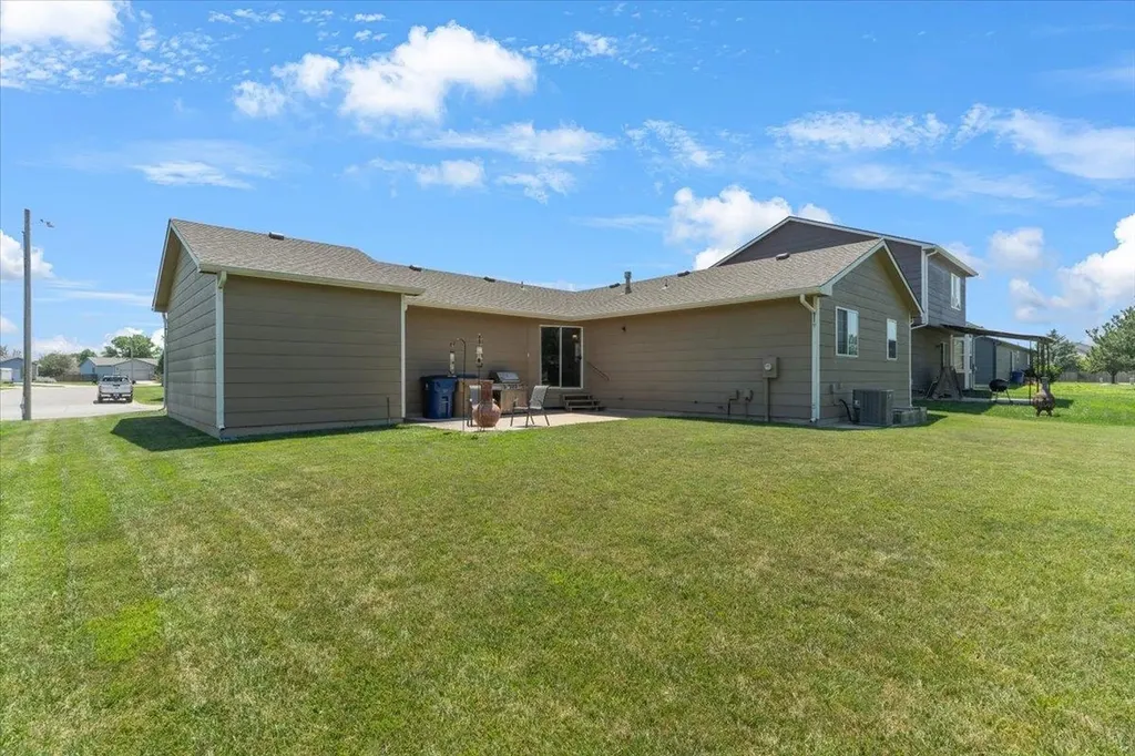 10300 W Jewell Circle Wichita KS 67209
