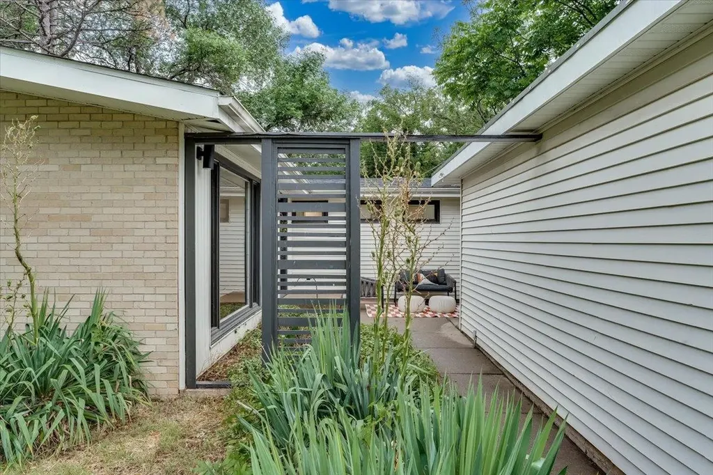 3546 W 11th Street N Wichita KS 67203