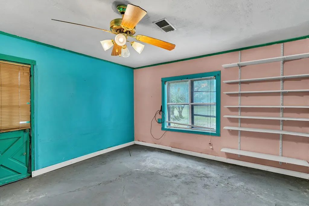1332 N Highway Mulvane KS 67110