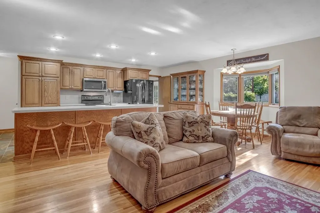 502 West Halstead KS 67056