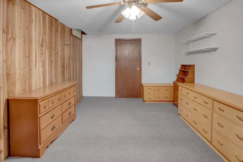 502 West Halstead KS 67056