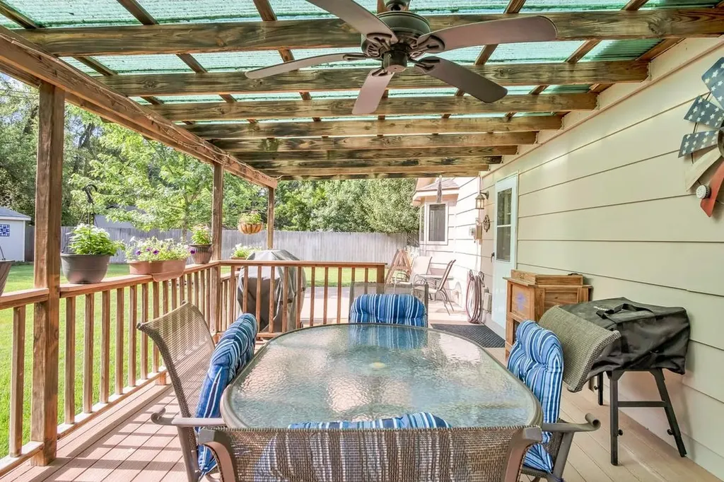502 West Halstead KS 67056