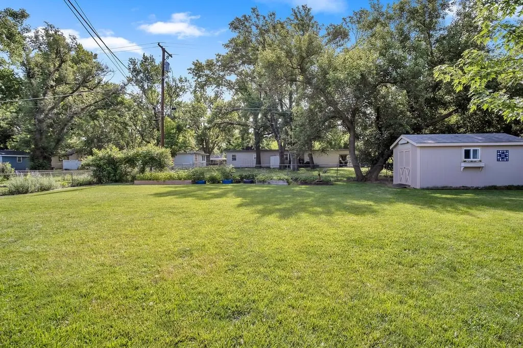 502 West Halstead KS 67056