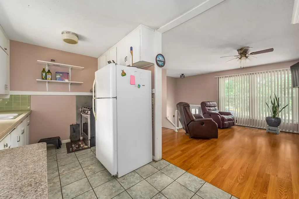 2144 S Bennett Wichita KS 67213