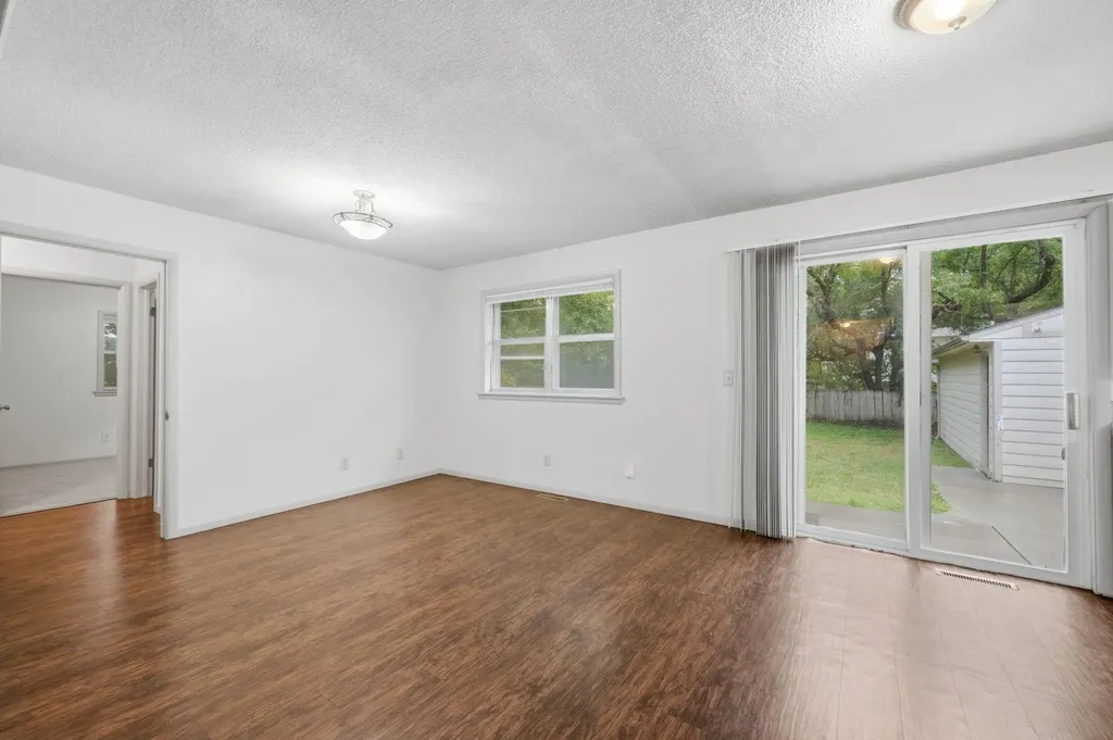 4309 N Gunnison Wichita KS 67220