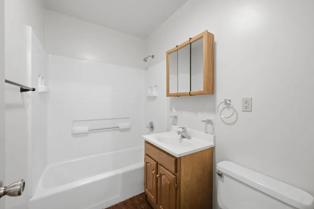 4309 N Gunnison Wichita KS 67220