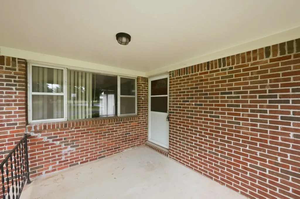 4309 N Gunnison Wichita KS 67220