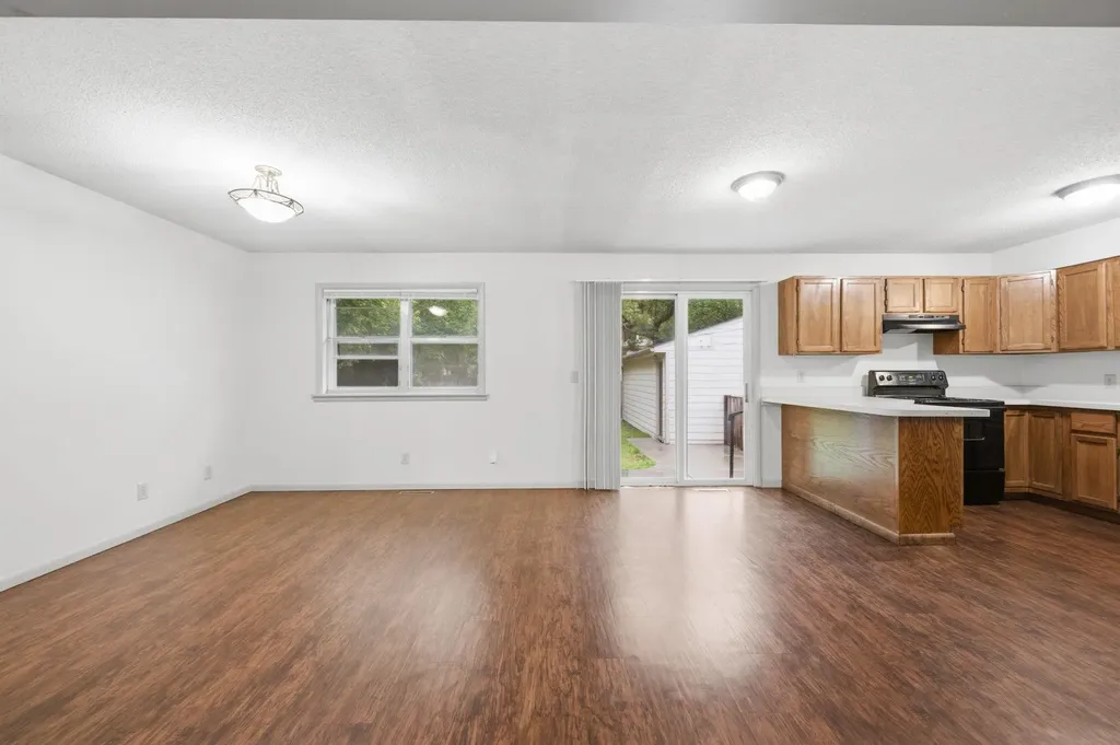 4309 N Gunnison Wichita KS 67220