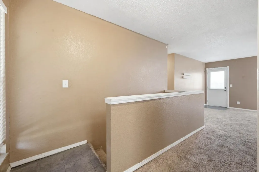 3008 W Maxwell Wichita KS 67217