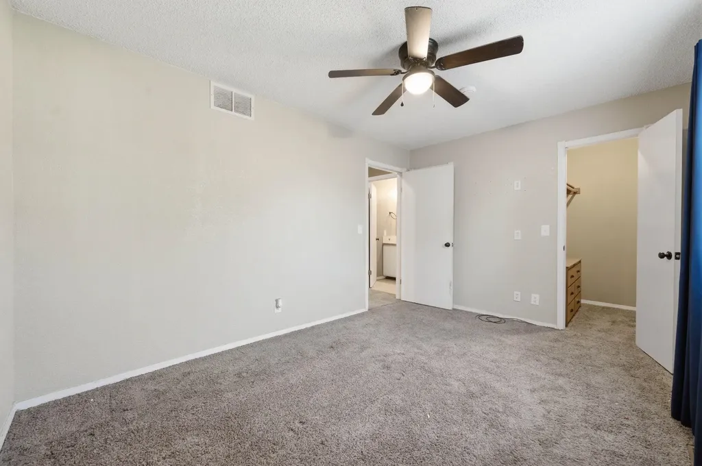 3008 W Maxwell Wichita KS 67217