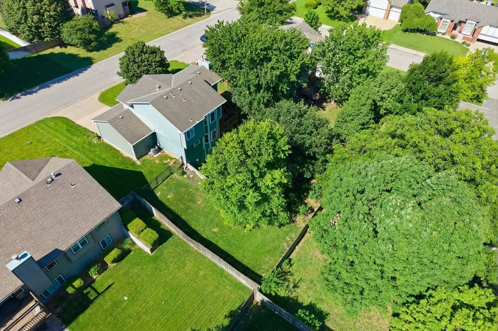 826 E Southcrest Derby KS 67037