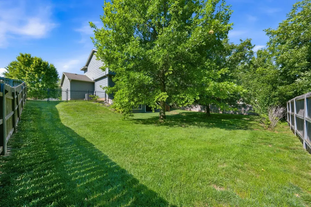 826 E Southcrest Derby KS 67037