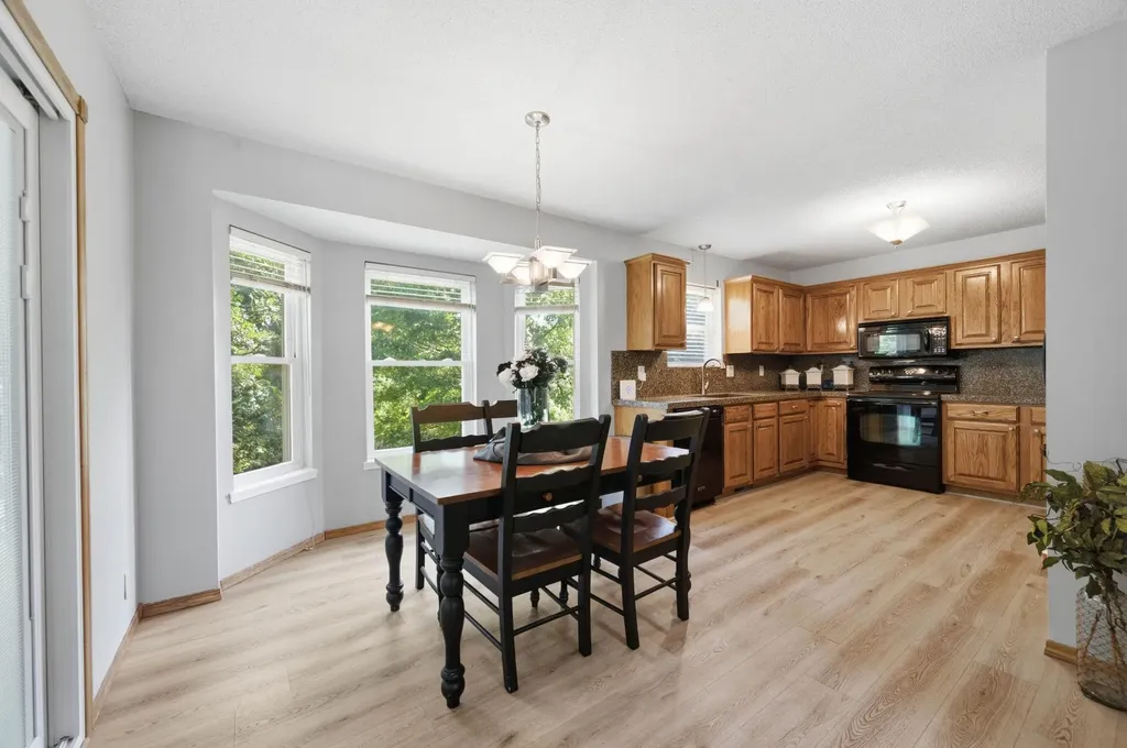 826 E Southcrest Derby KS 67037