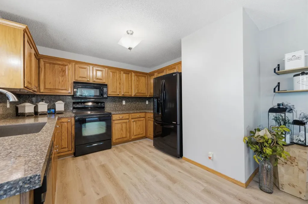 826 E Southcrest Derby KS 67037